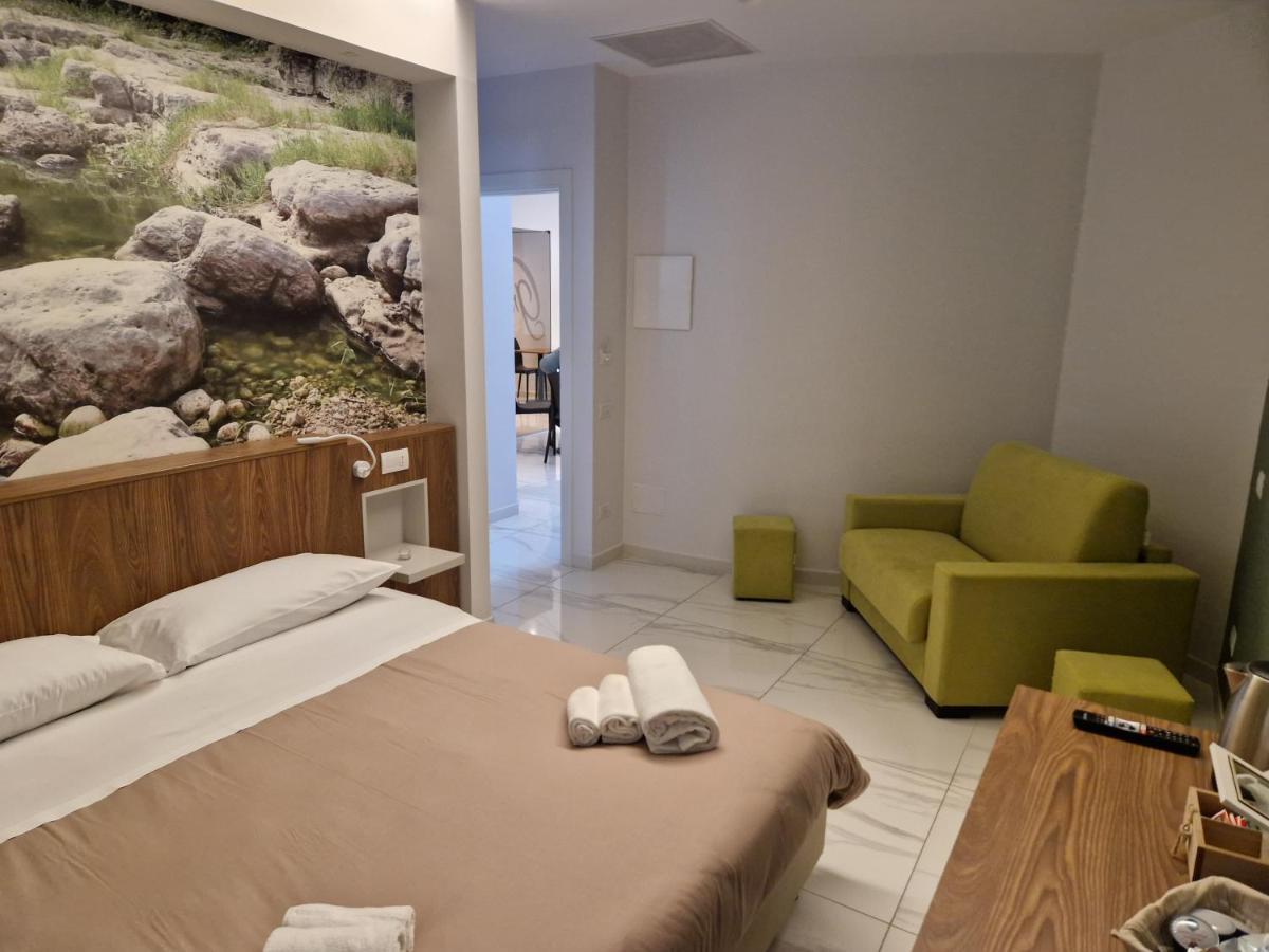 Hotel Le 2 Gravine Matera Exterior foto